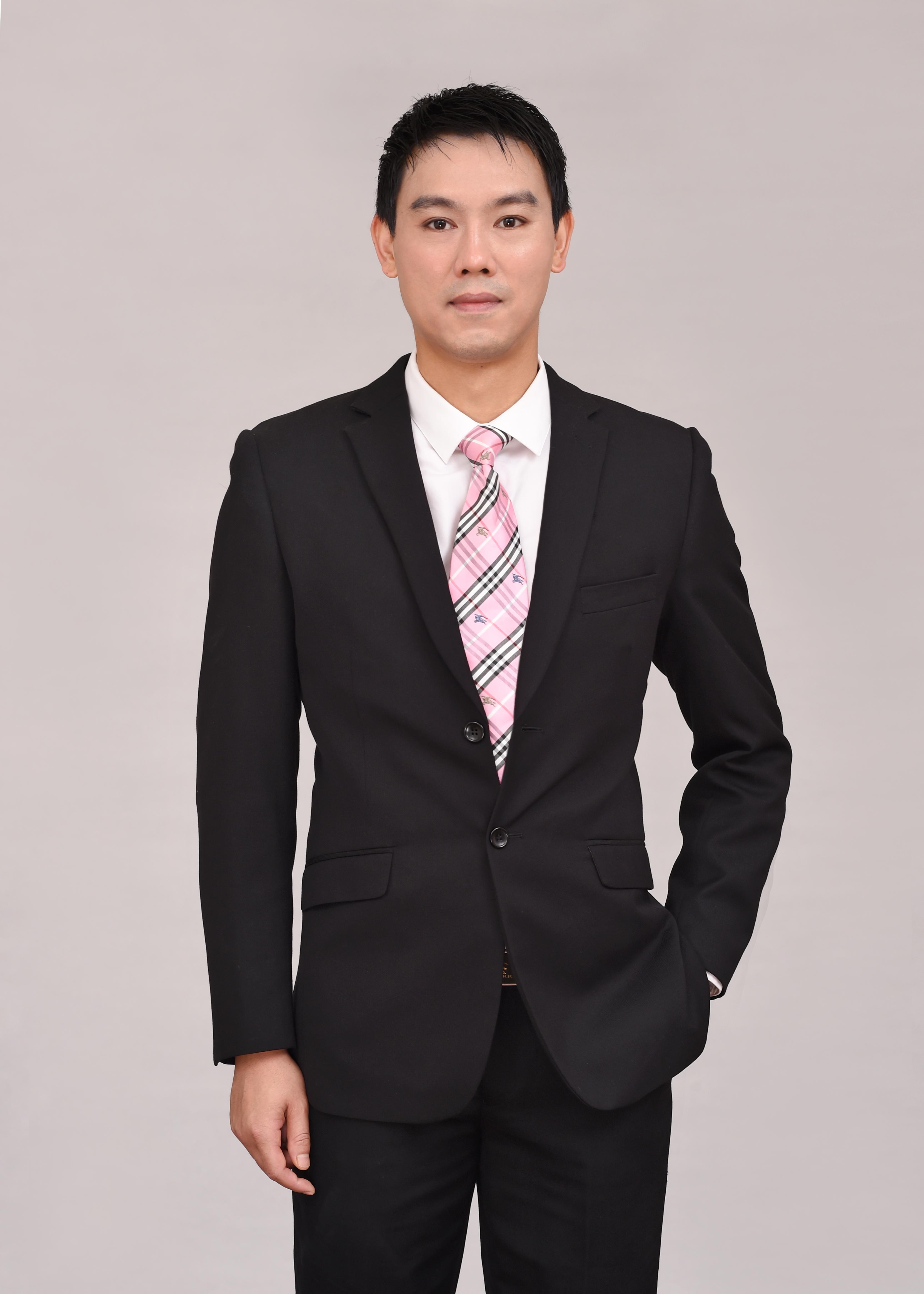 周洪 商务拓展总监